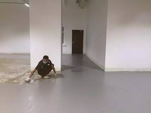 環(huán)氧地坪漆施工后，需要多久才會(huì)無毒呢?